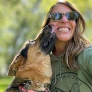 Jamie L Professional Pet Sitter Love and Kisses Pet Sitting